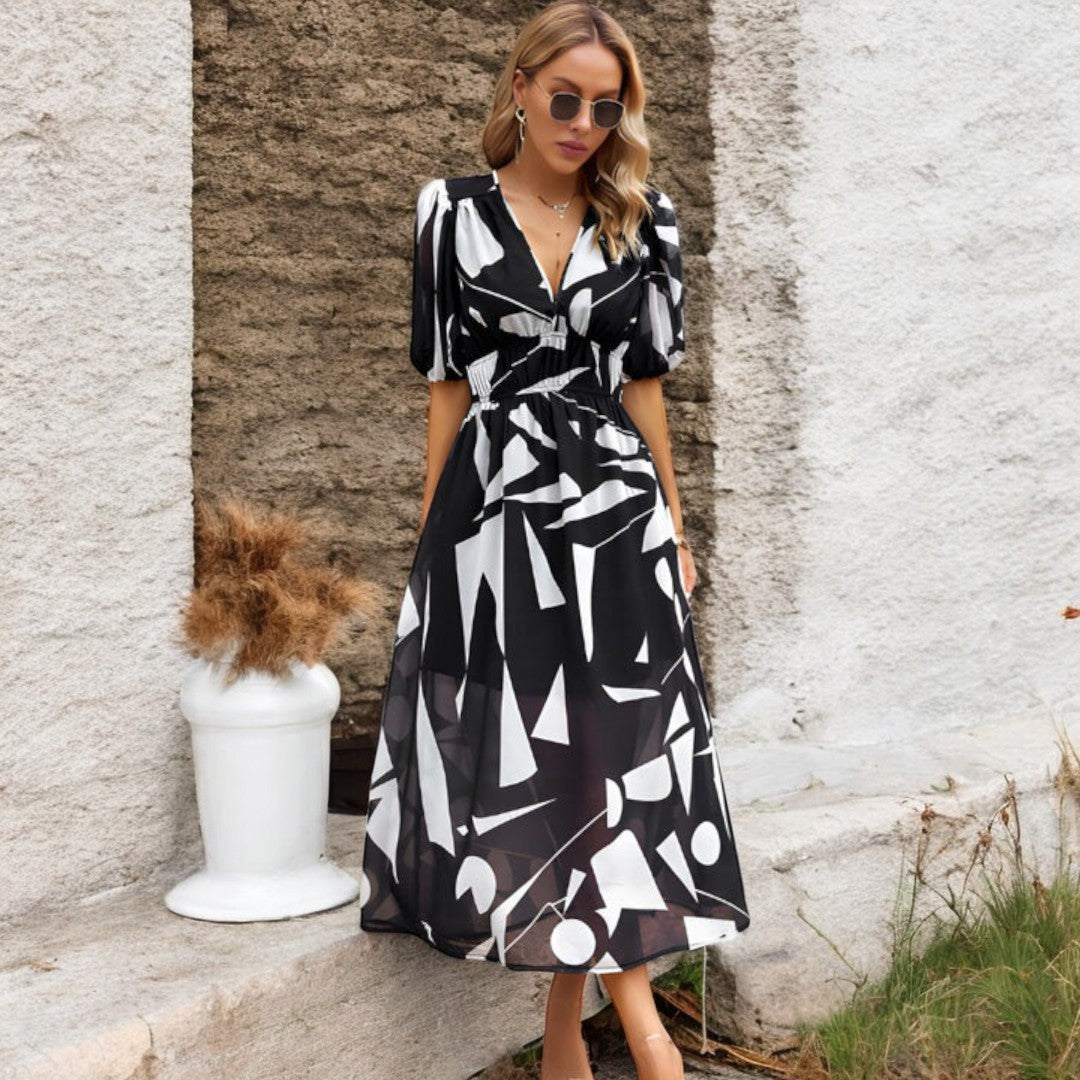 Veronica Charming Dress With V-neck