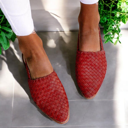 Adriana Flat Sandals Pointed
