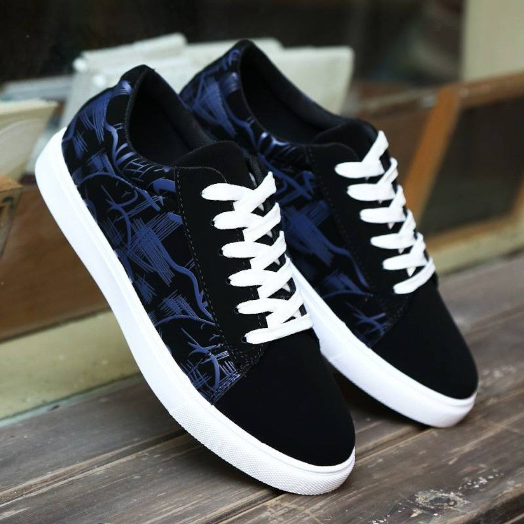 Lewis Lace up Low Top Shoes