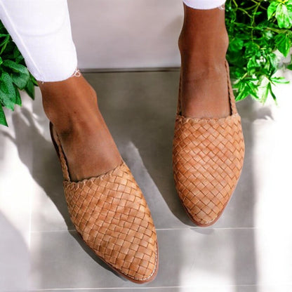 Adriana Flat Sandals Pointed