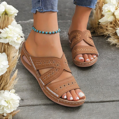 Meilani Thick-soled Slippers