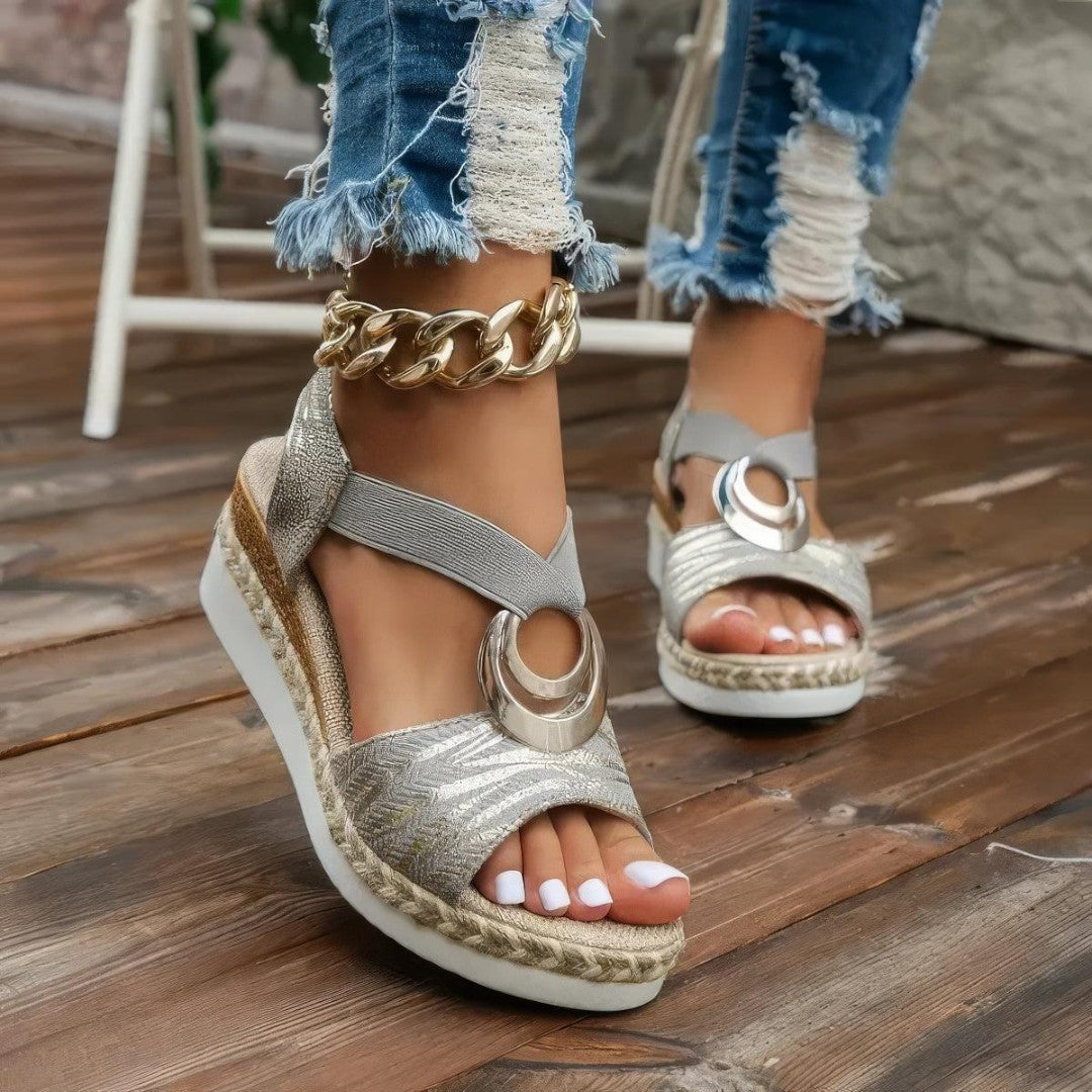Keily Supportive Chic Sandals