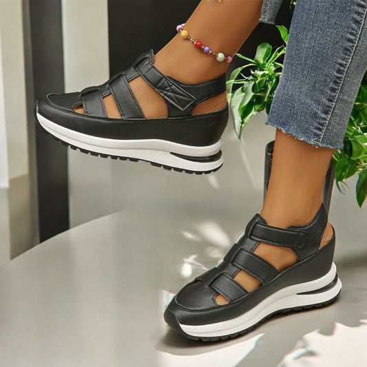 Macie Round Closed Toe Sandals