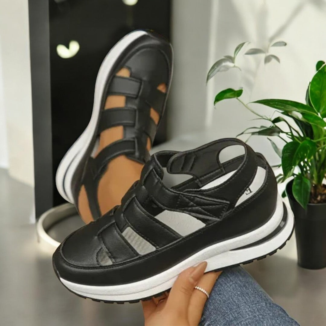 Macie Round Closed Toe Sandals